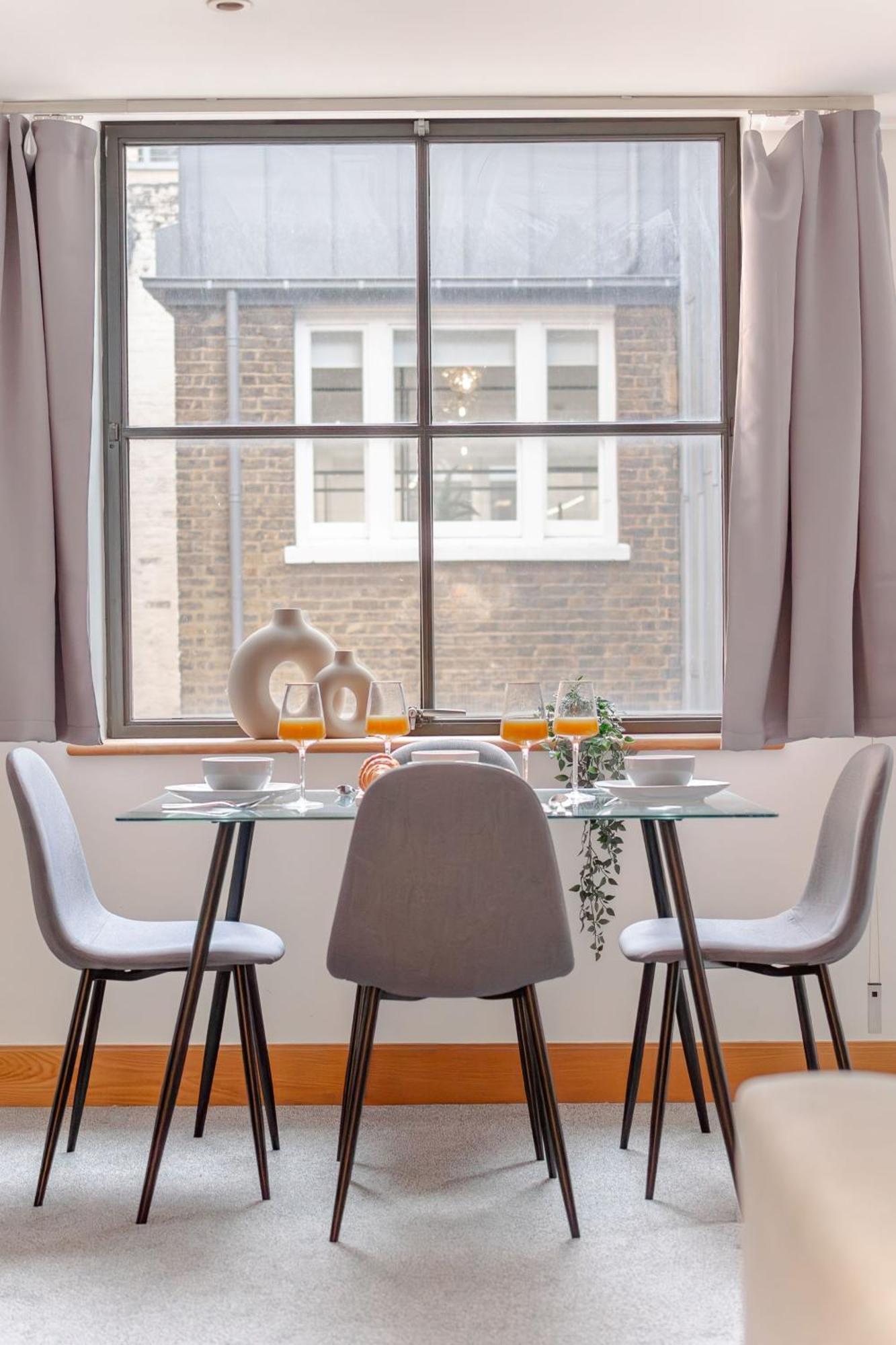 Holborn - 2Br Near Covent Garden -Cityapartmentstay Londres Exterior foto