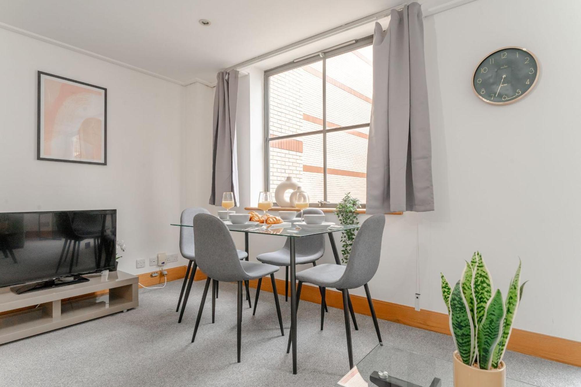 Holborn - 2Br Near Covent Garden -Cityapartmentstay Londres Exterior foto